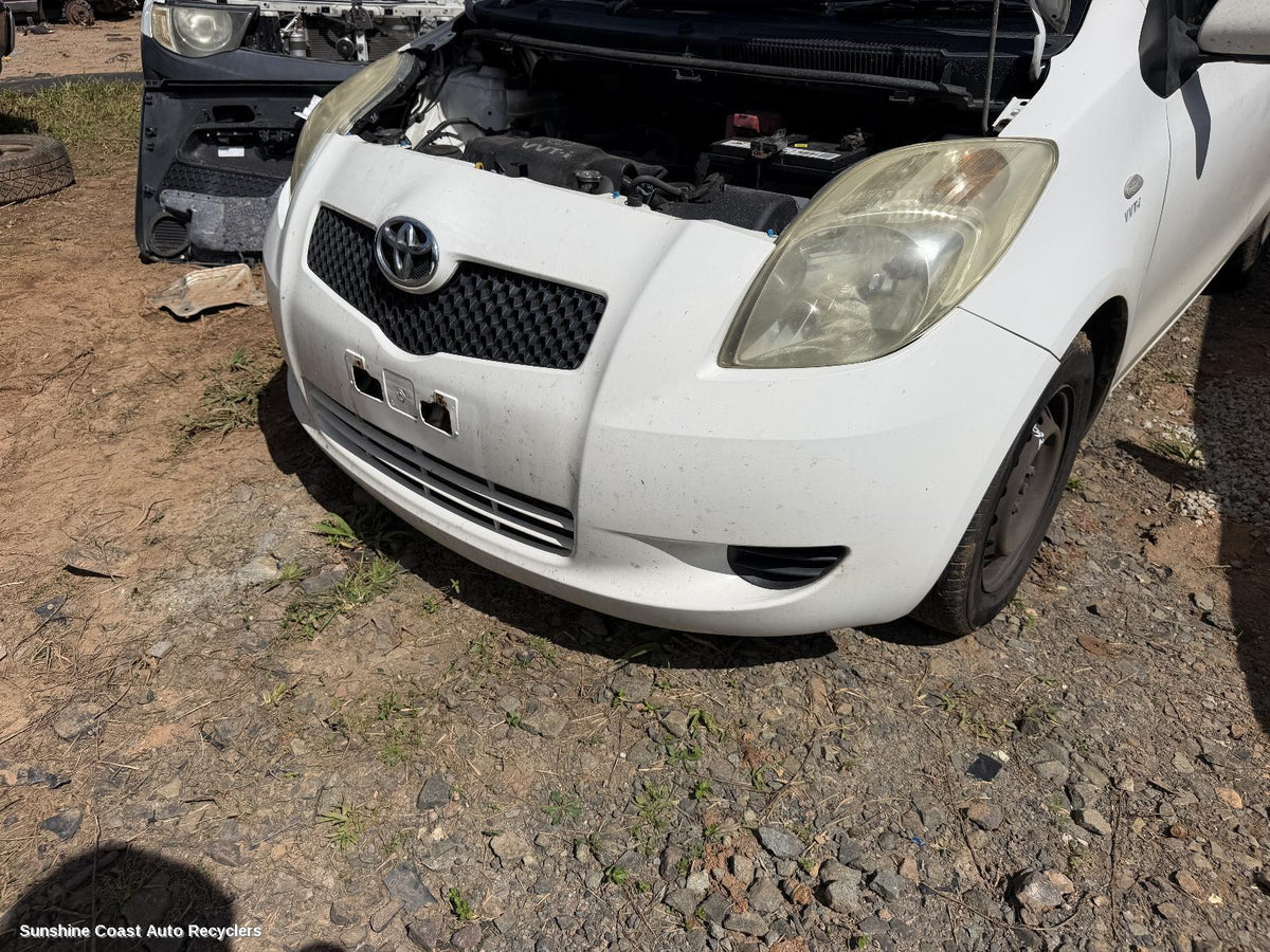 2005-2008 Toyota Yaris Front Bumper