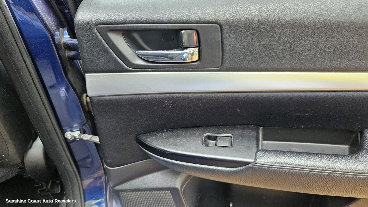 2009-2014 Subaru Liberty Door Handle