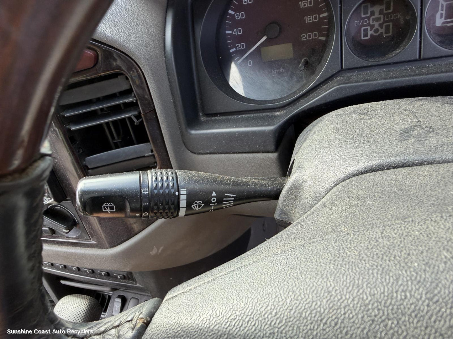 2000-2006 Mitsubishi Pajero Combination Switch