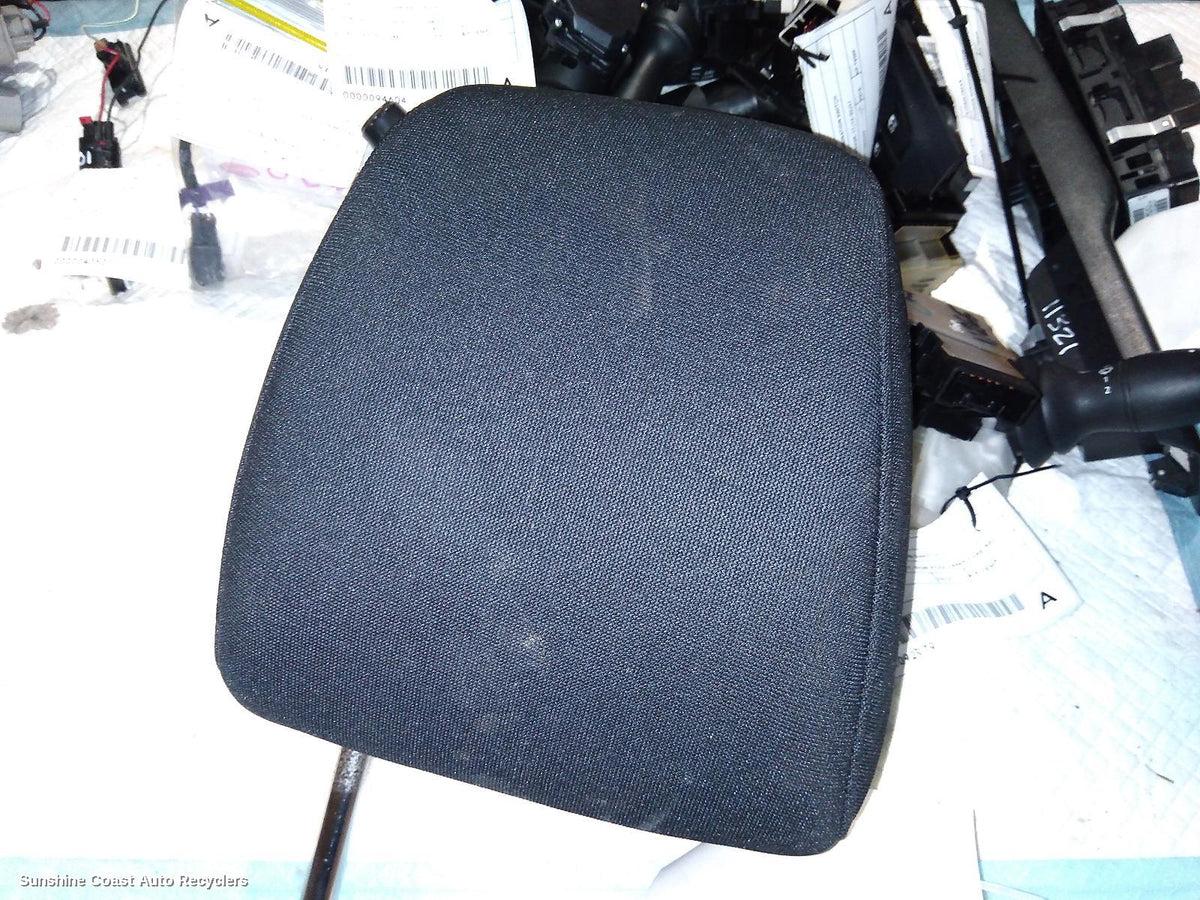 2019-2025 Mazda Cx30 Headrest