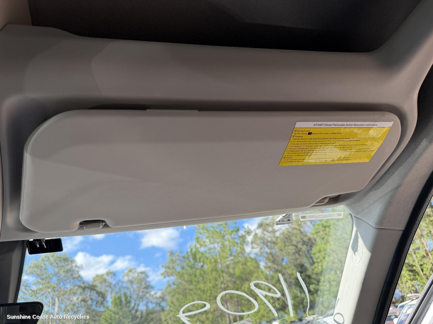 2020-2026 Ldv Deliver 9 Sunvisor