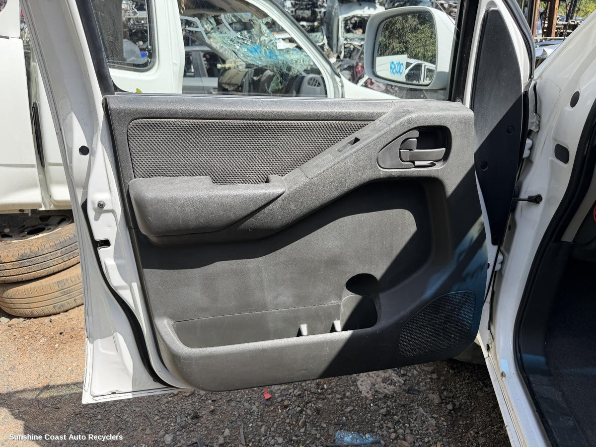 2005-2015 Nissan Navara Door Handle