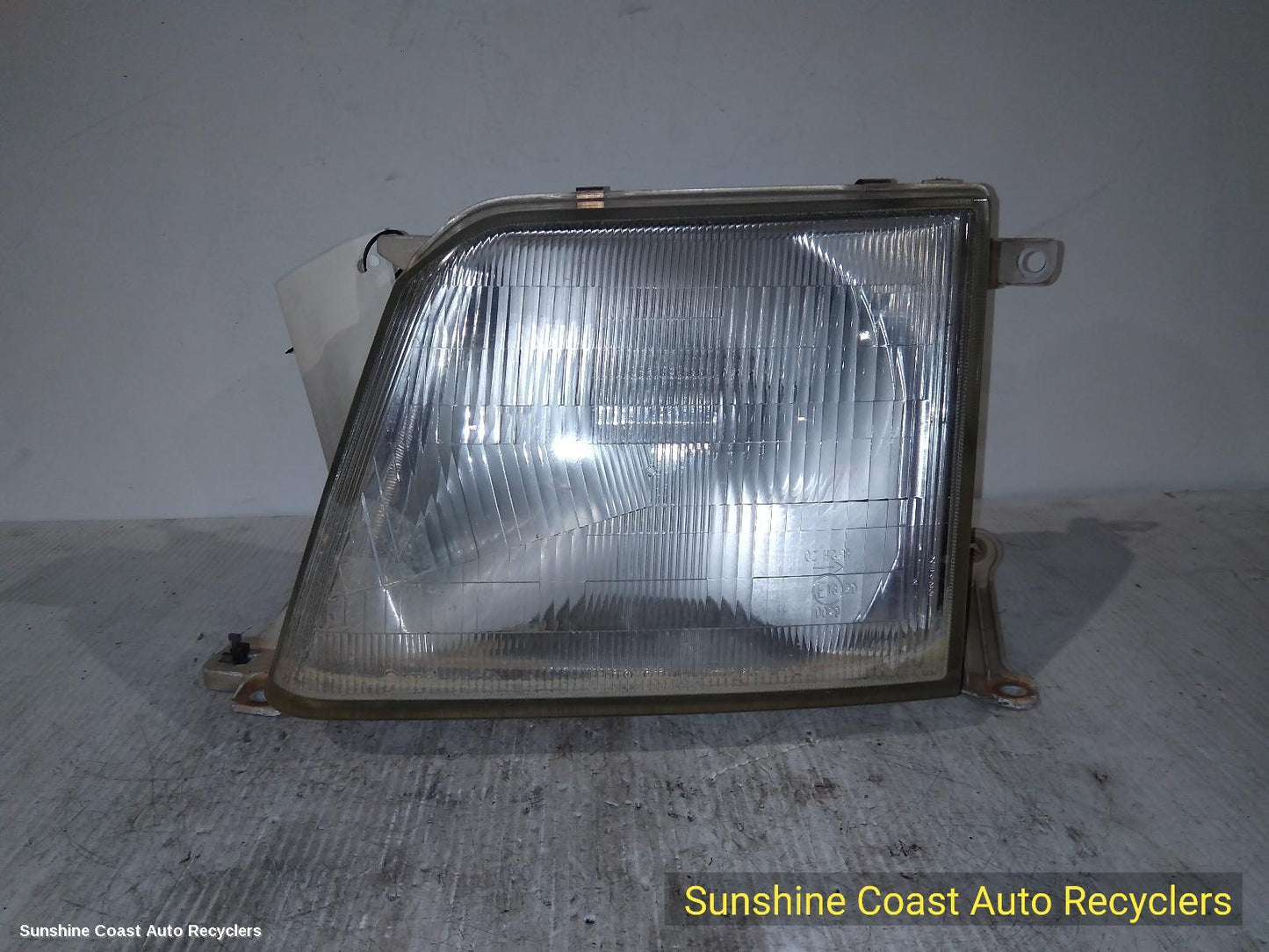 1998 Toyota Prado Left Headlamp