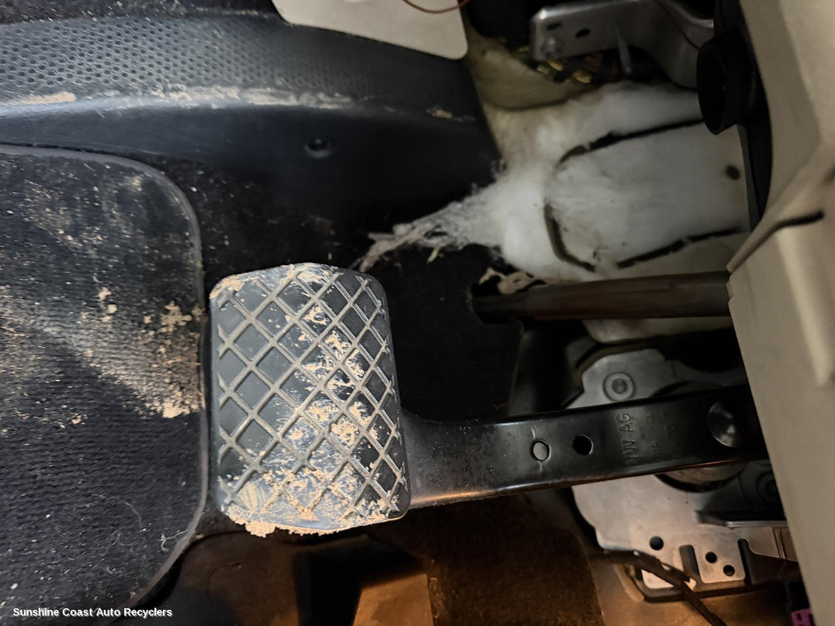 2005-2016 Volkswagen Tiguan Pedal Assembly