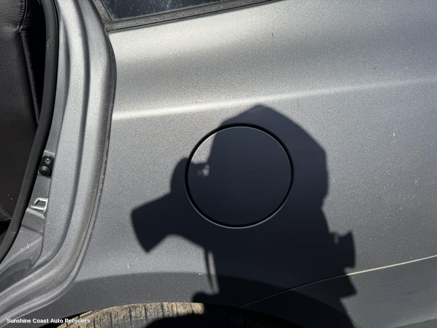 2009 Hyundai Santa Fe Fuel Door   Filler