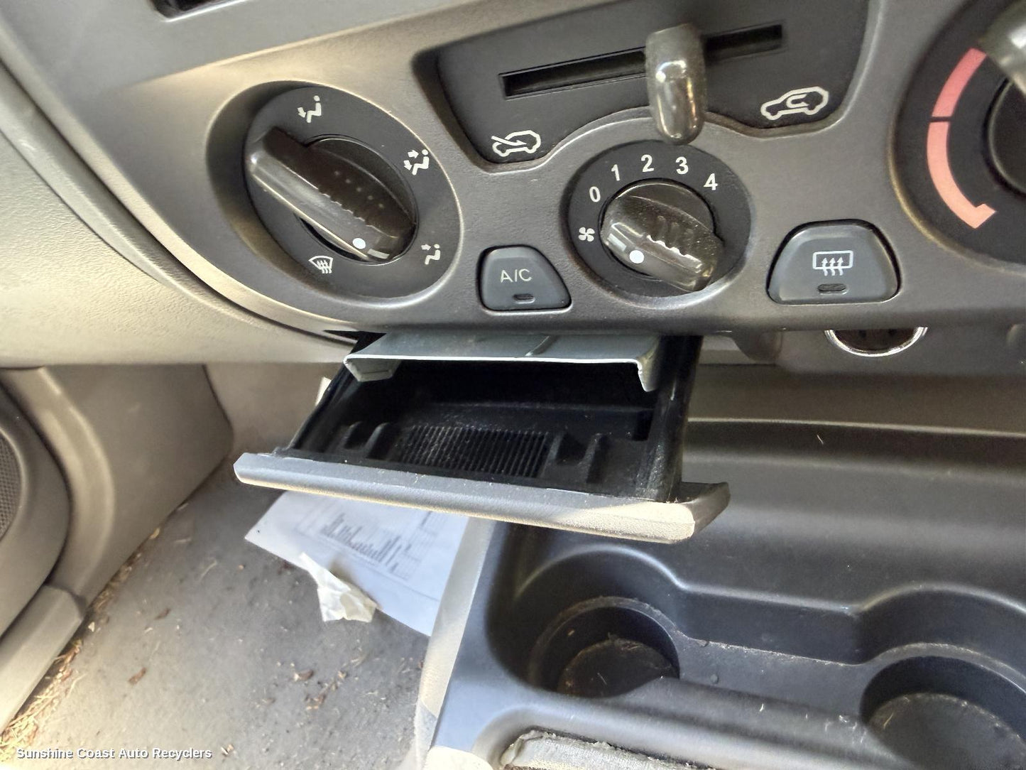 2011-2015 Great Wall V200/v240 Ashtray
