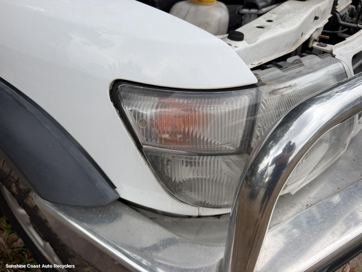 1997-2001 Nissan Patrol Right Indicator Fog Side