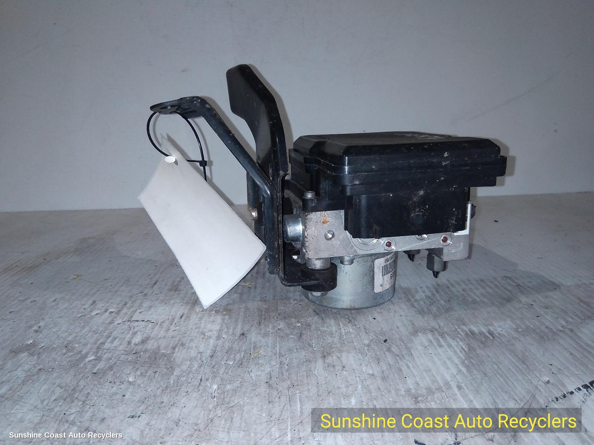 2010-2013 Nissan Xtrail Abs Pump Modulator