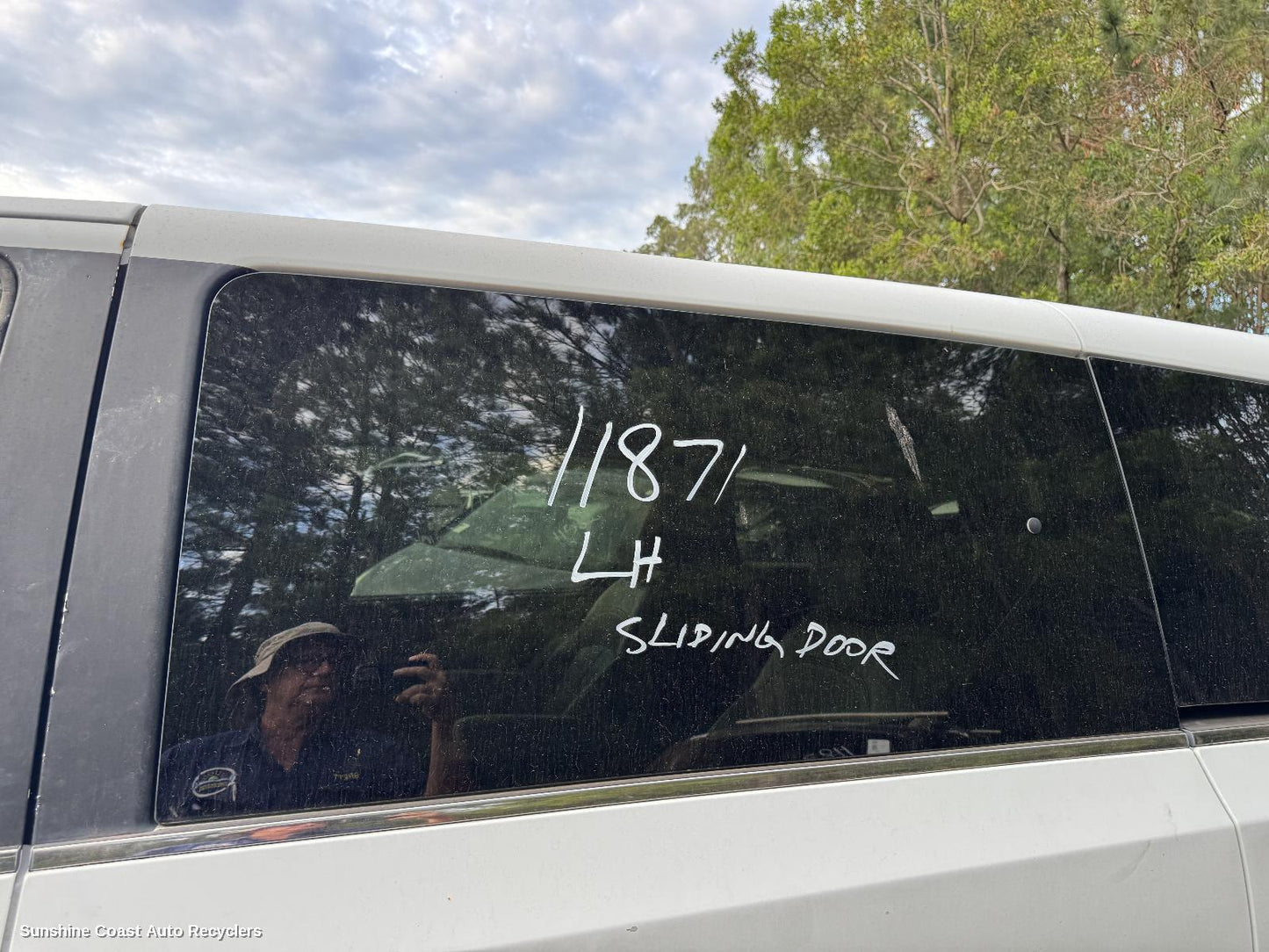 2016 Ldv G10 Left Rear Door Window