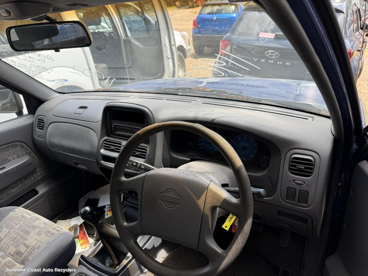 1997-2001 Nissan Navara Gear Stick Shifter