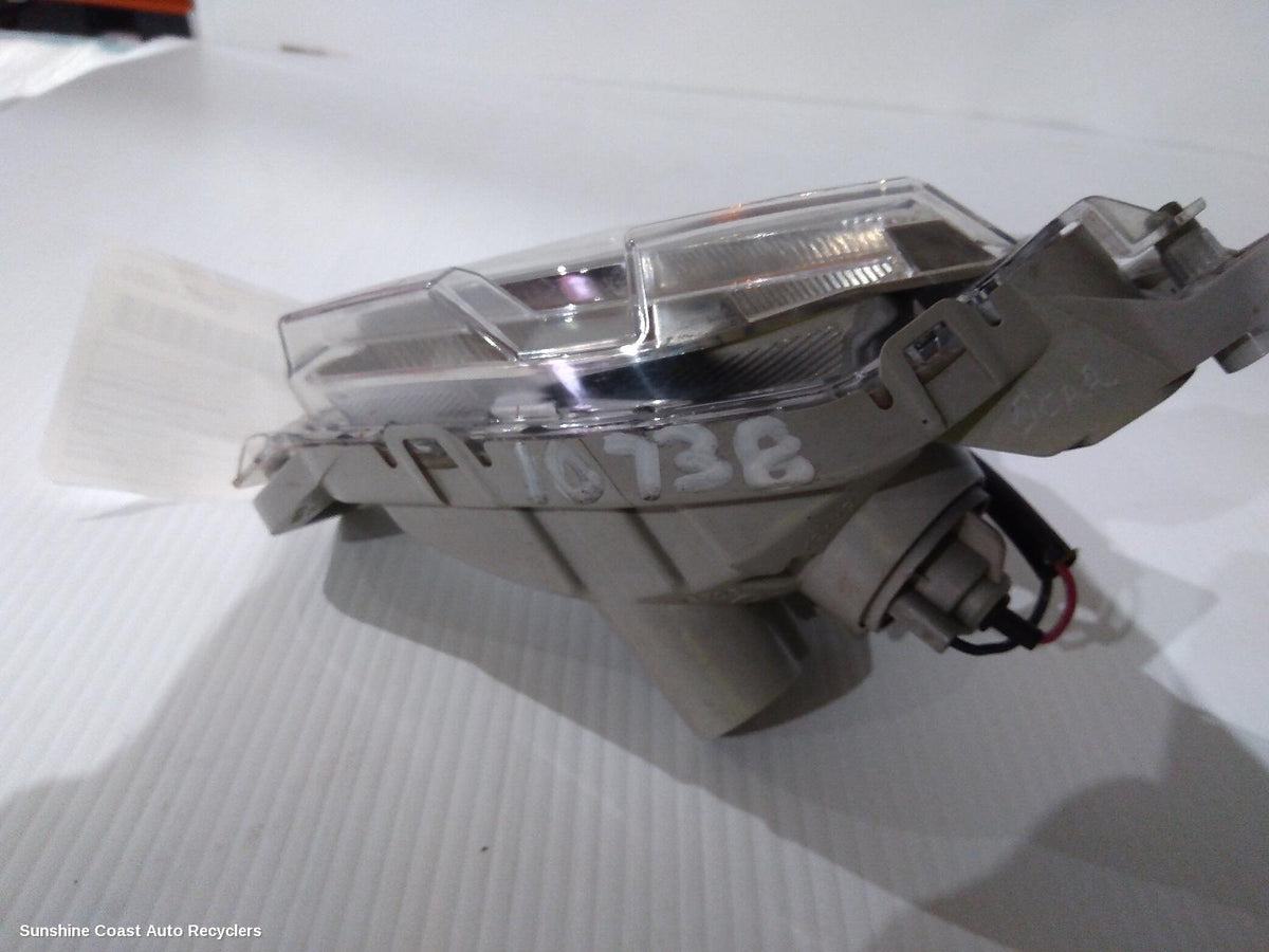 2018-2026 Mazda Cx3 Right Indicator Fog Side