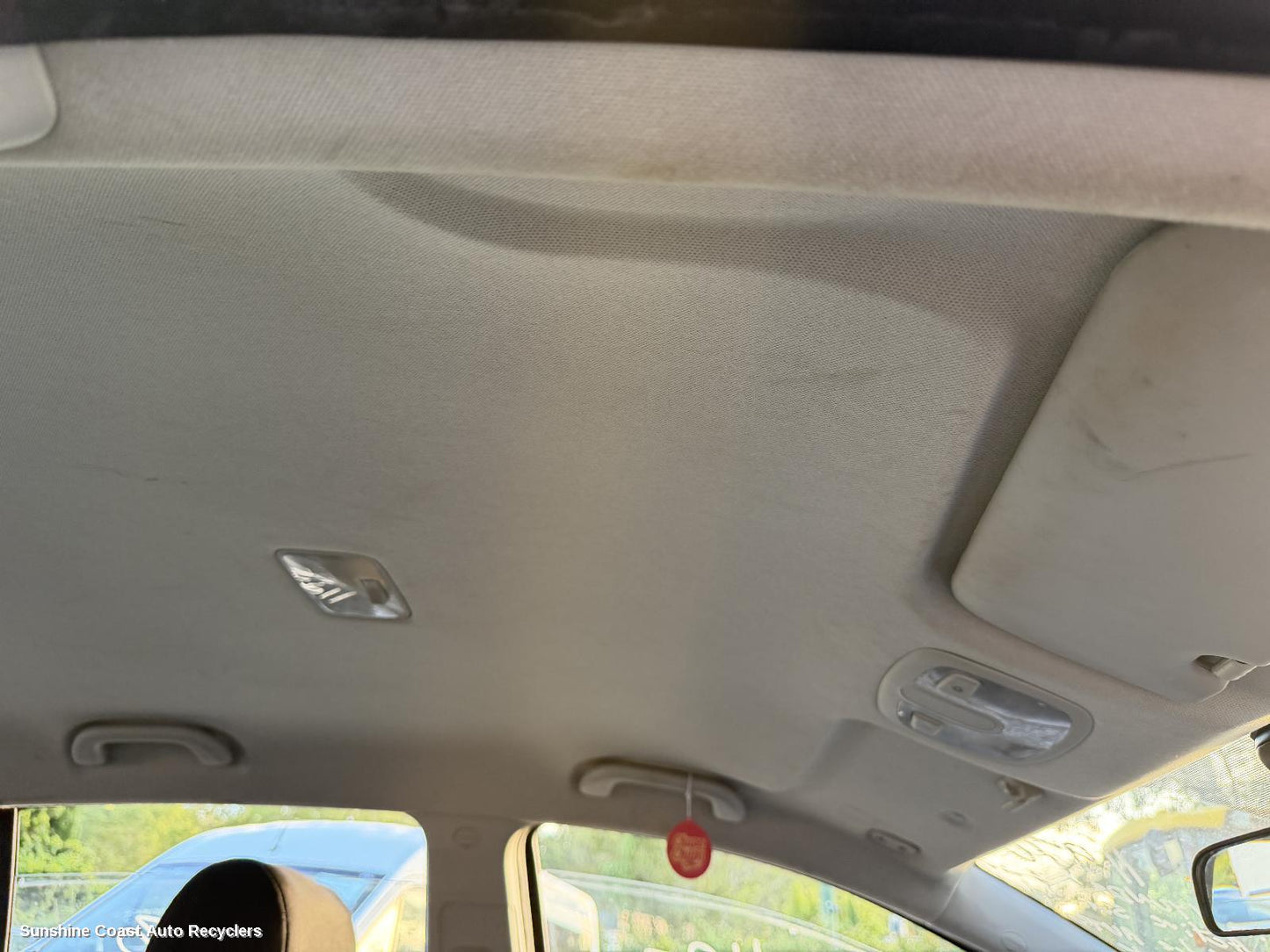 2010-2015 Hyundai I20 Hoodlining
