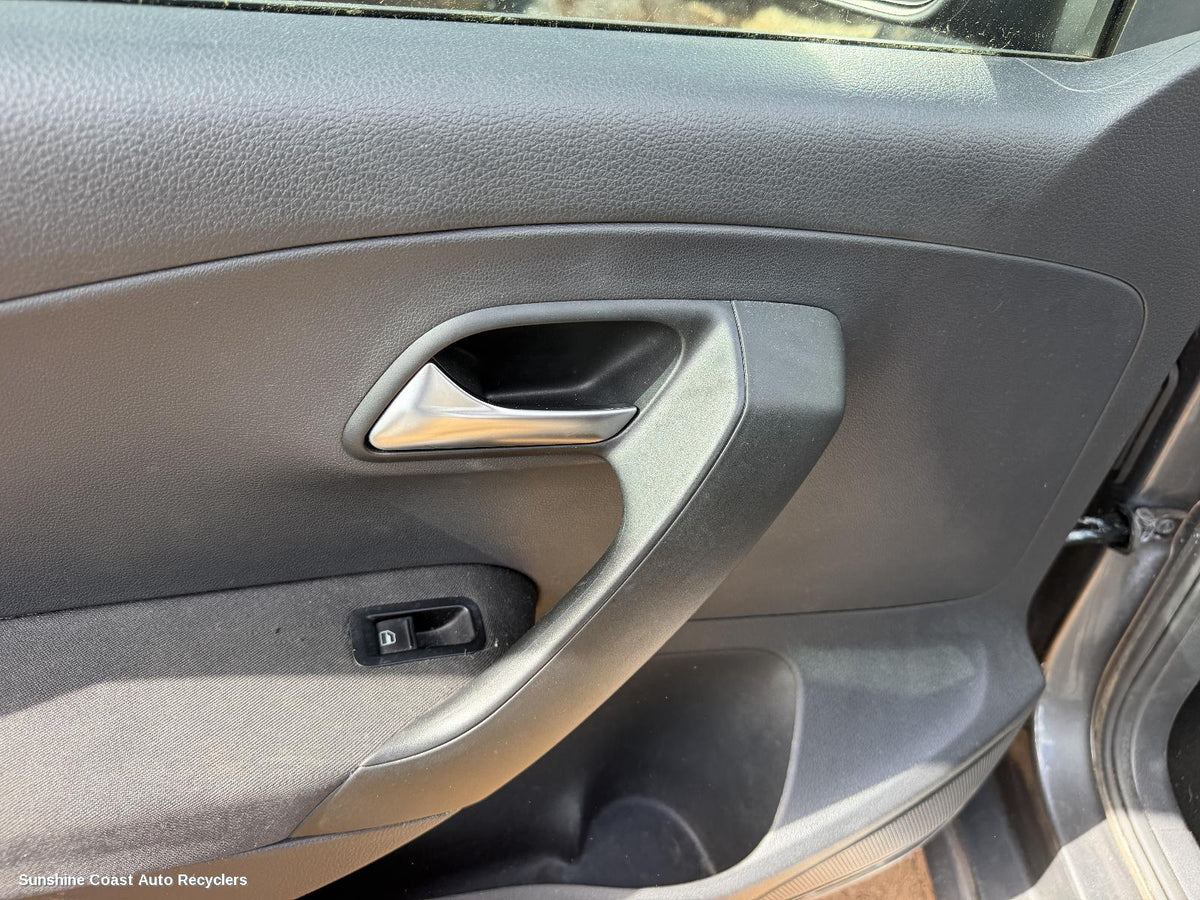 2010-2017 Volkswagen Polo Door Handle