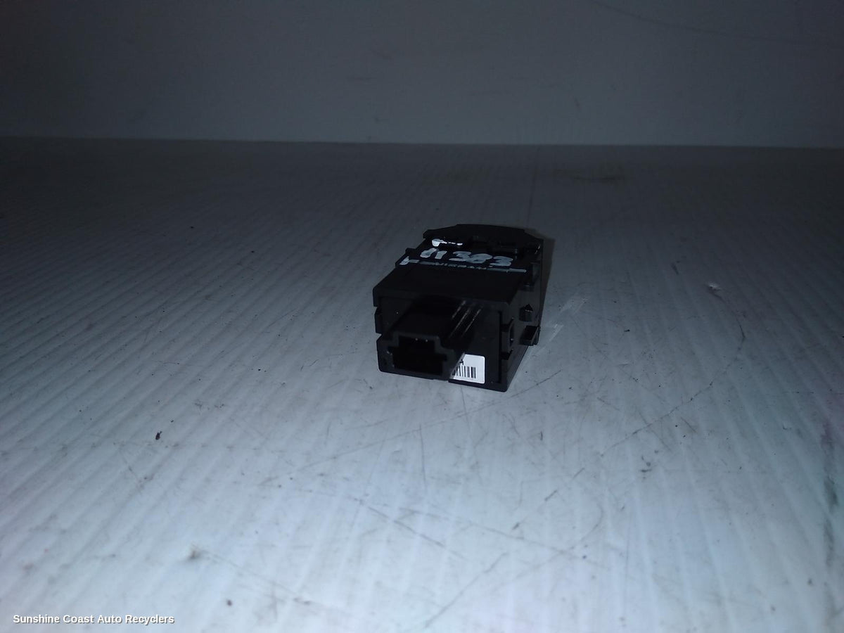 2021-2026 Mitsubishi Outlander Misc Switch Relay