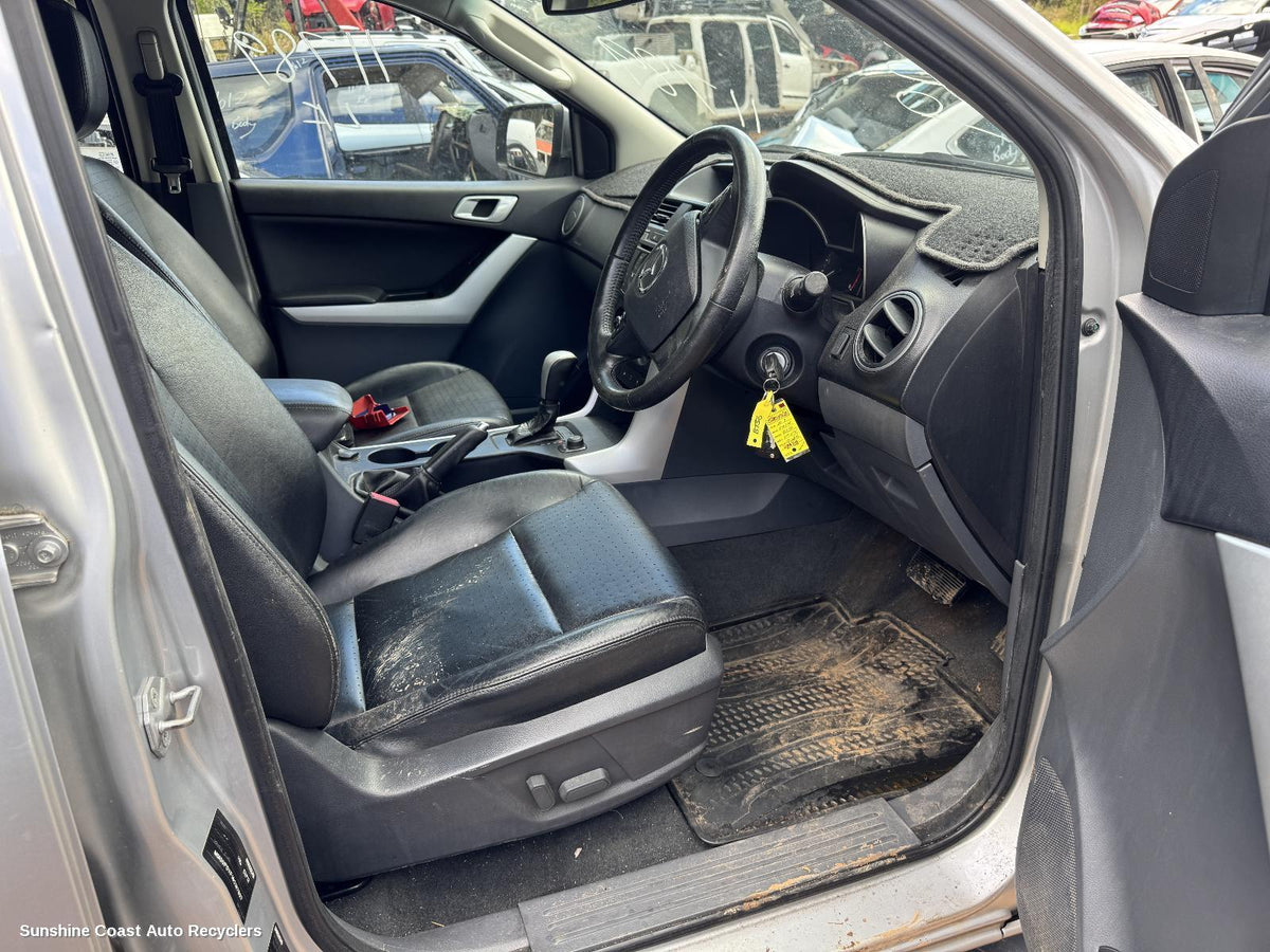 2011-2020 Mazda Bt50 Transfer Case