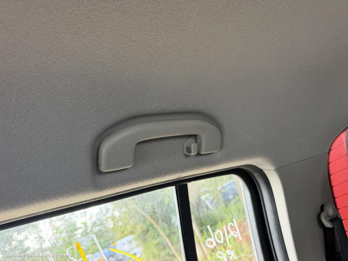 2005-2015 Nissan Navara Grab Handle