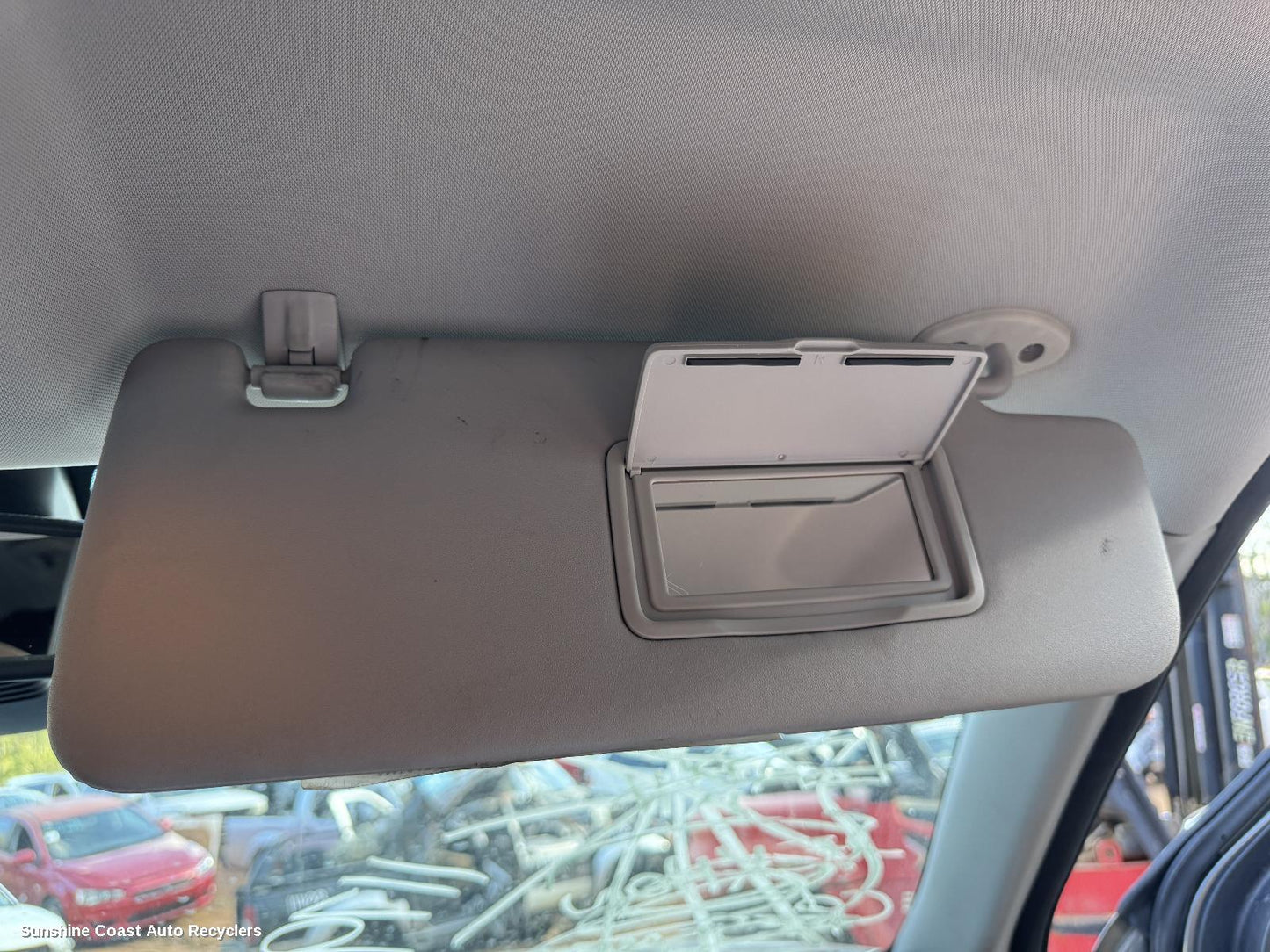 2022 Ldv T60 Sunvisor