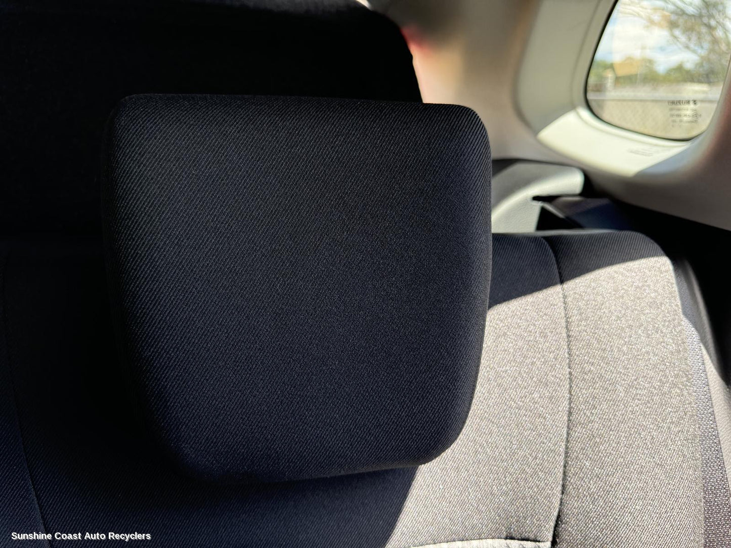 2023 Suzuki S-cross Headrest