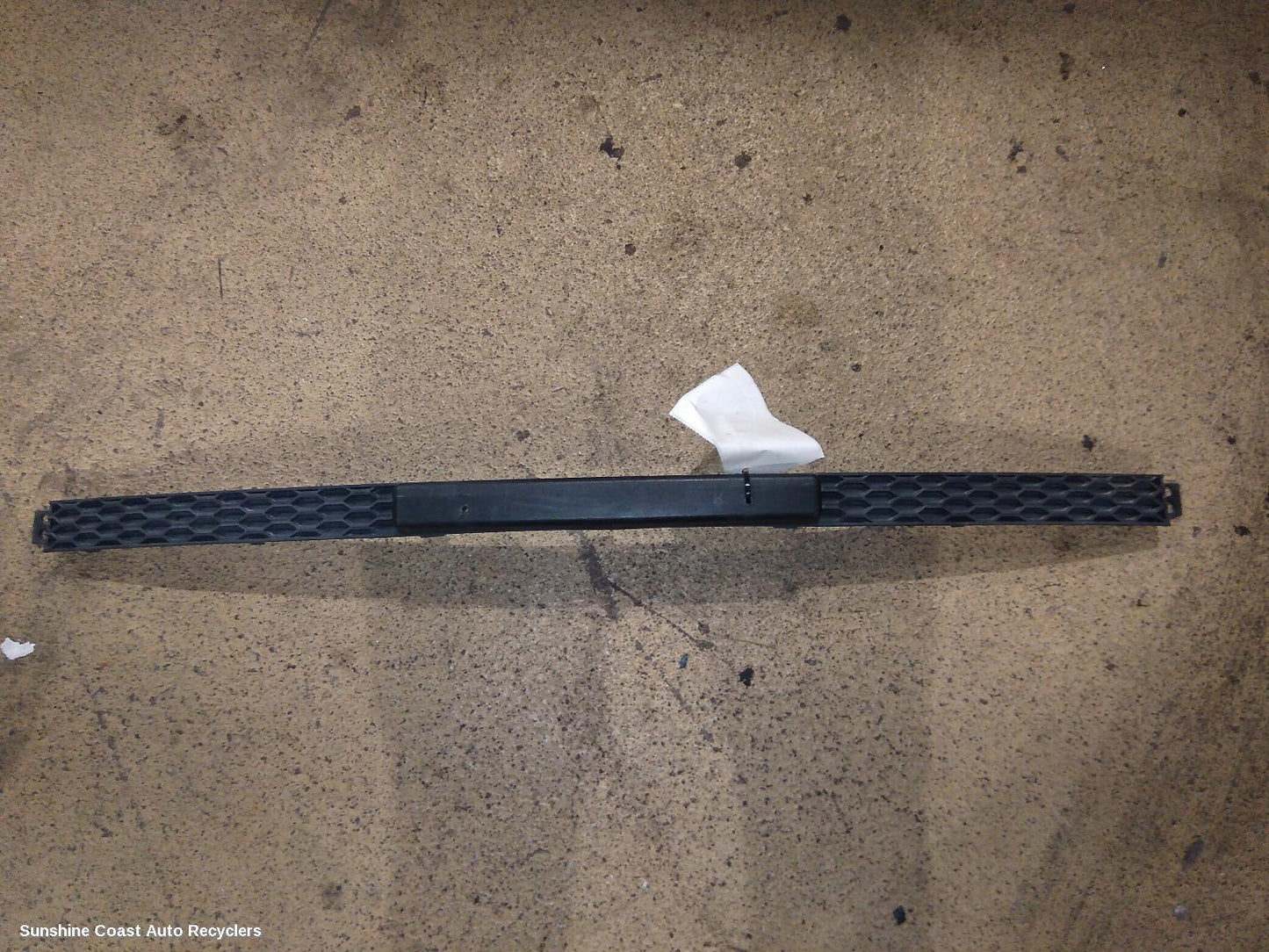 2013 Hyundai Santa Fe Grille