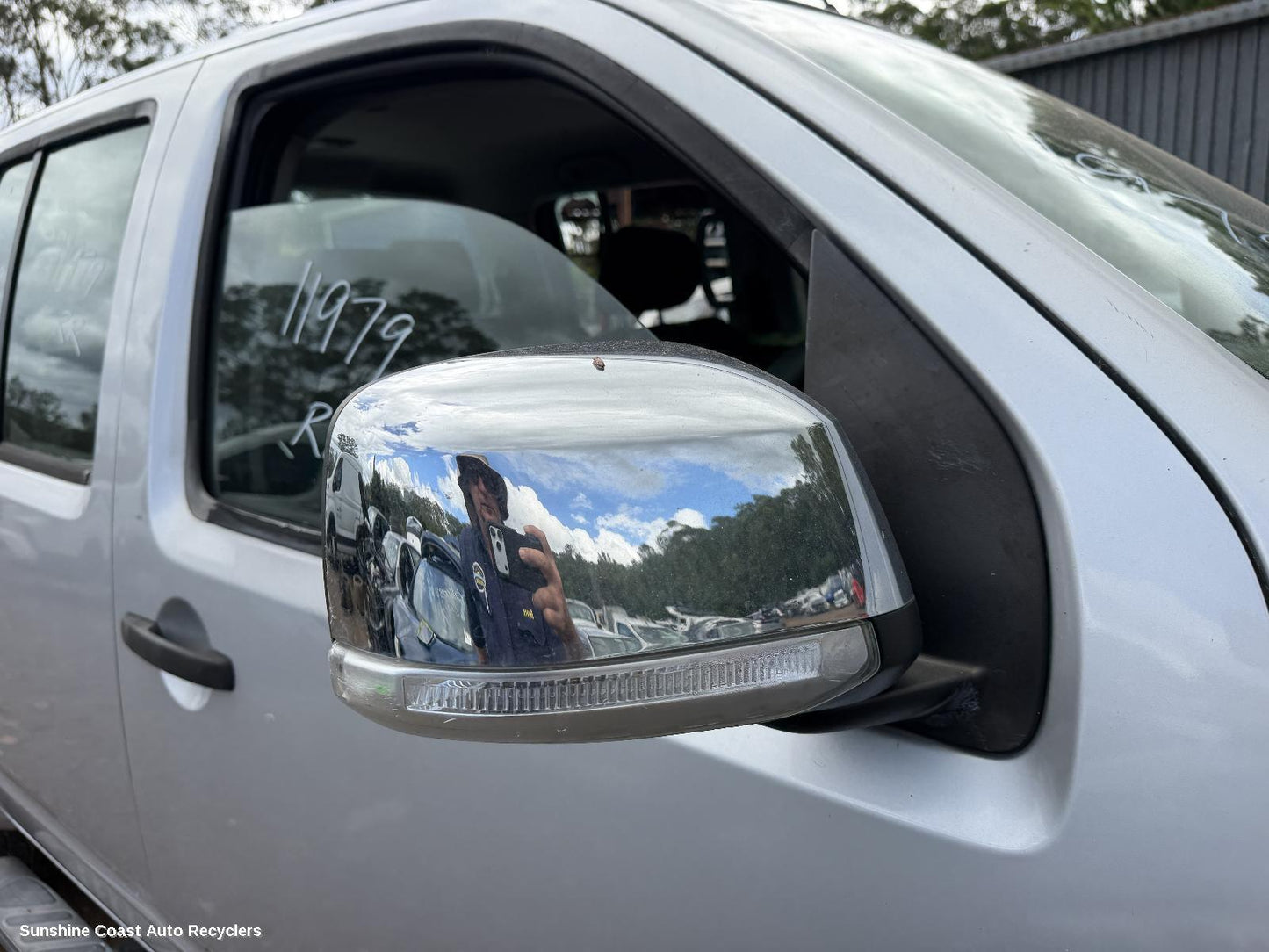 2005-2015 Nissan Navara Right Door Mirror