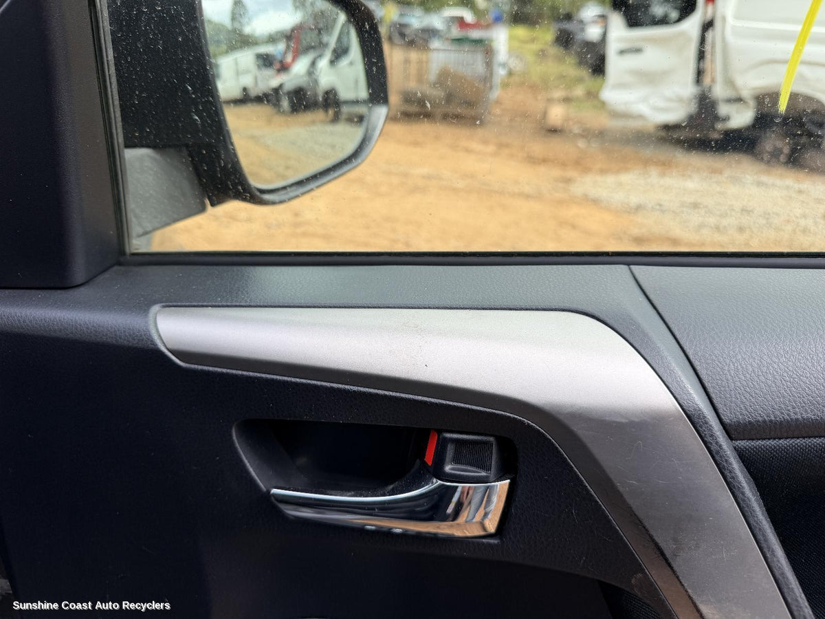 2012-2018 Toyota Rav4 Door Handle