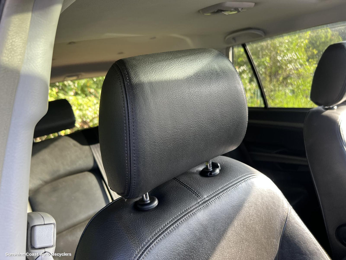 2011-2015 Great Wall X200/x240 Headrest