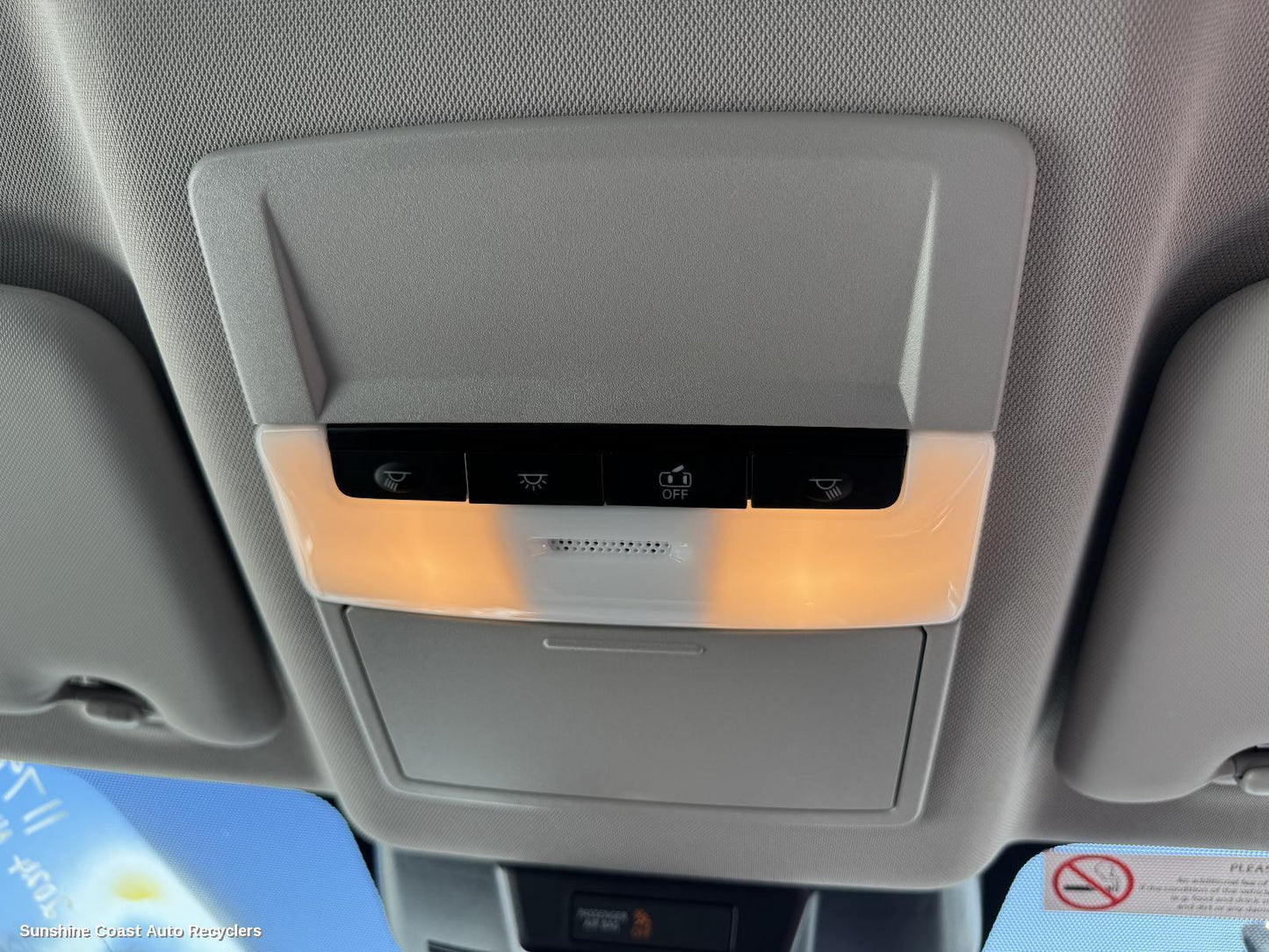 2024 Nissan Xtrail Courtesy Light