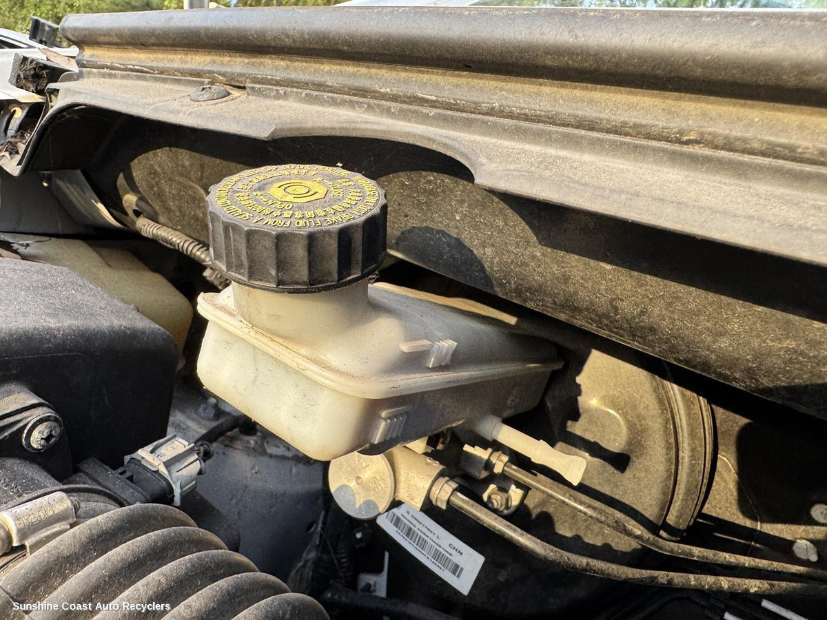 2015-2025 Ldv G10 Master Cylinder