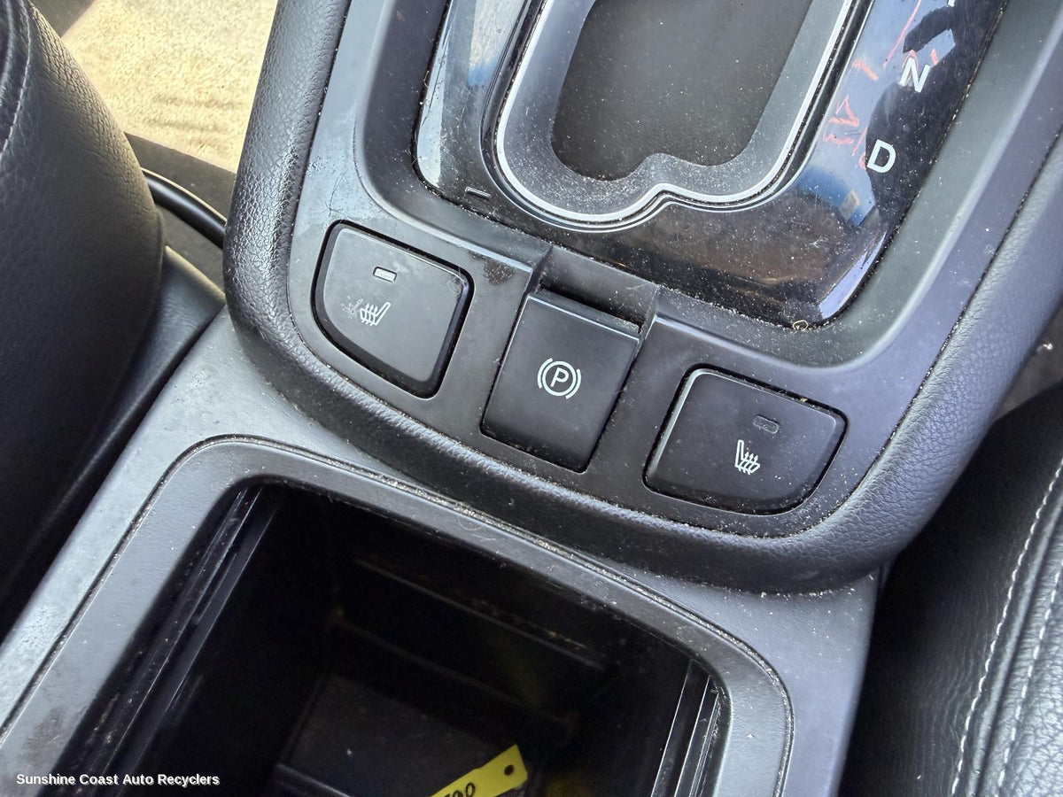 2011-2018 Holden Captiva Misc Switch Relay