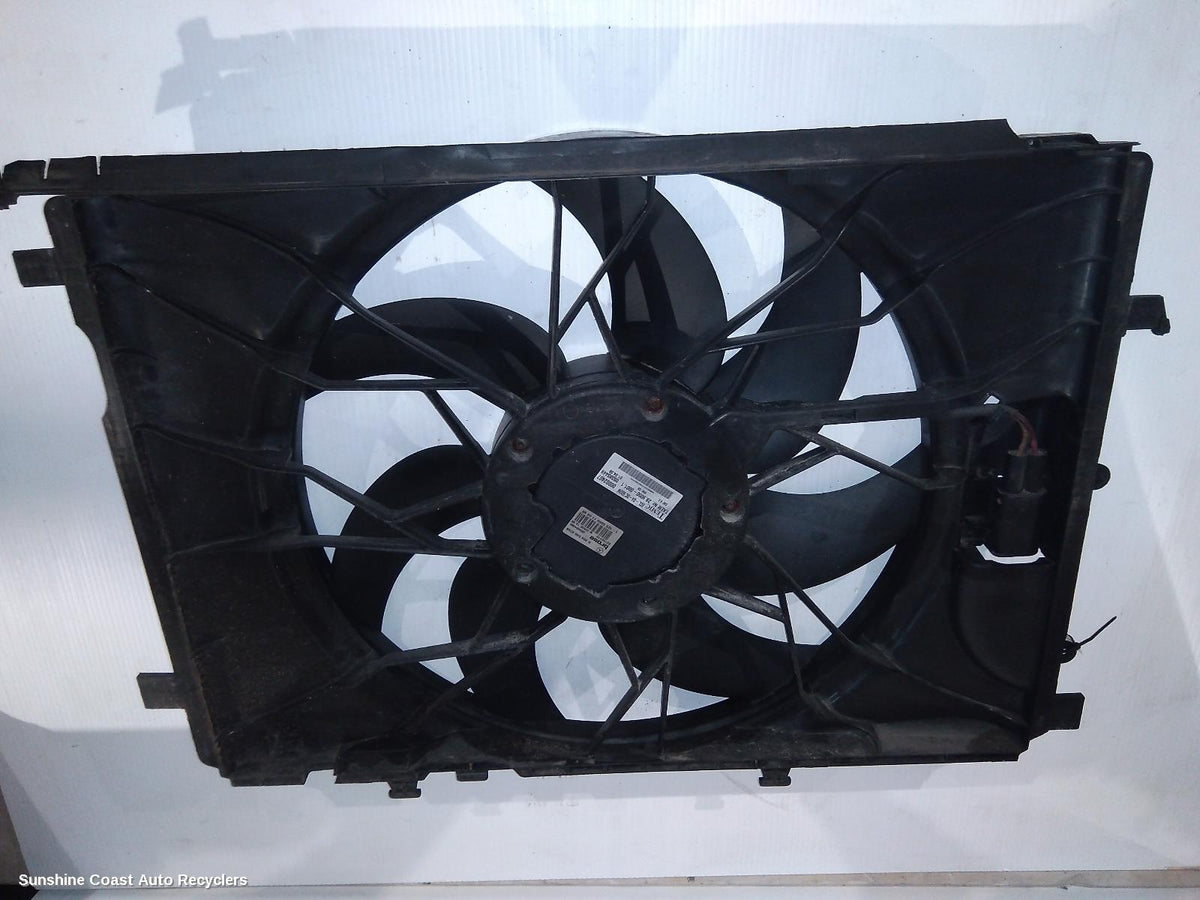 2007-2015 Mercedes C Class Fan