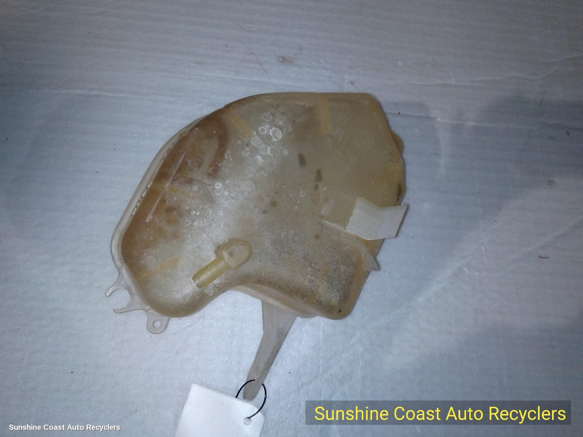 2001-2007 Jeep Cherokee Overflow Bottle