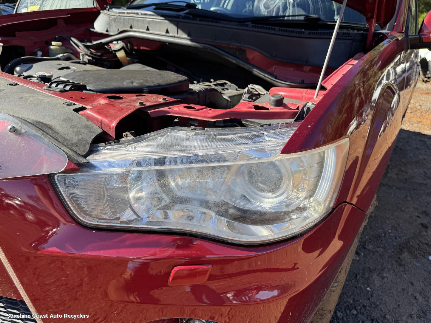 2009-2012 Mitsubishi Outlander Left Headlamp