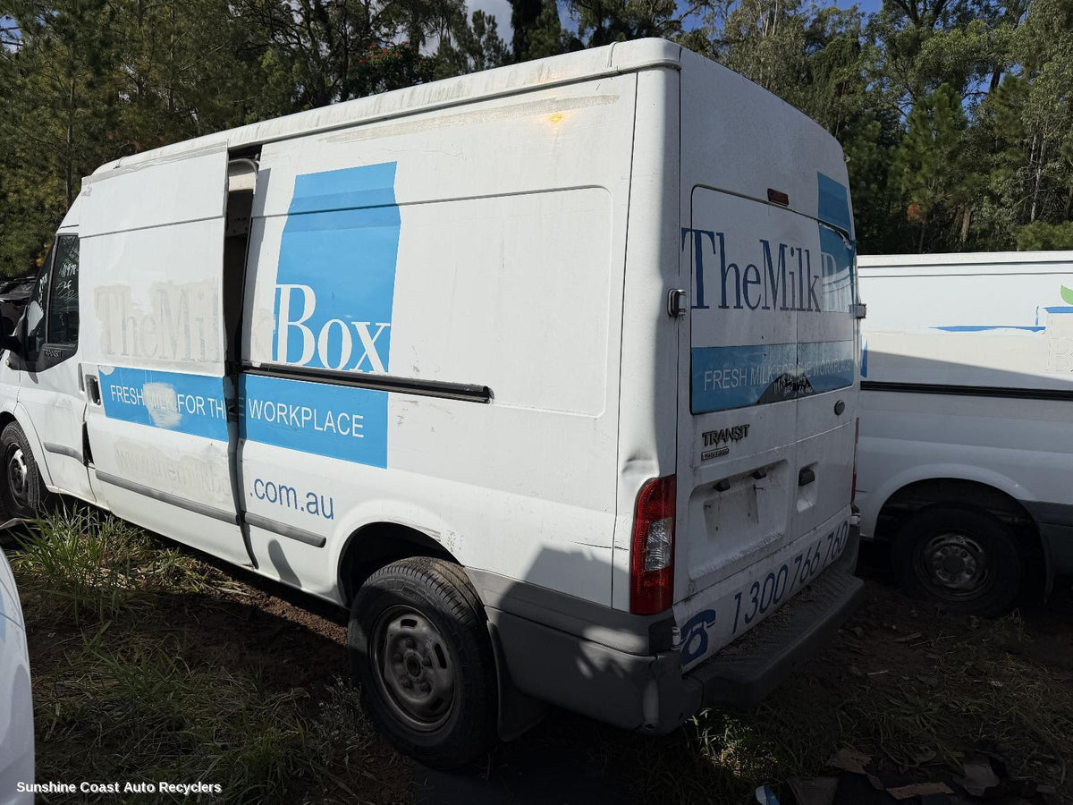 2006-2014 Ford Transit Body Door Mould
