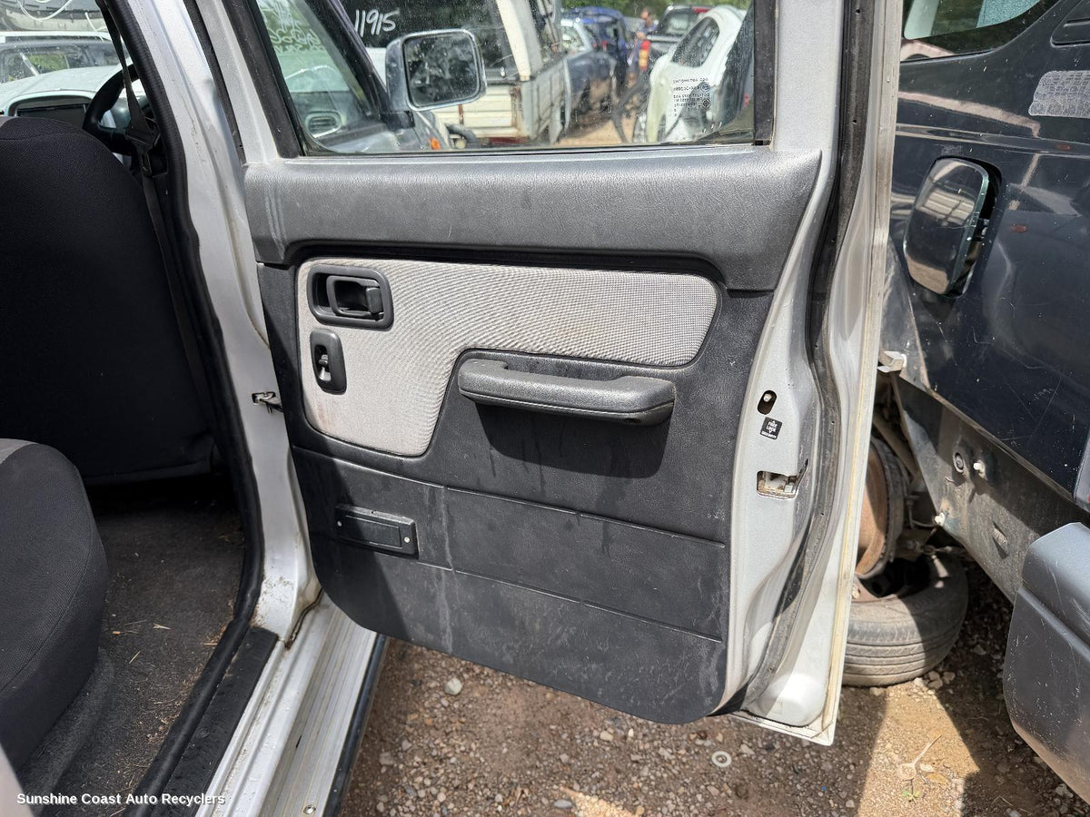 1997-2015 Nissan Navara Pwr Dr Wind Switch