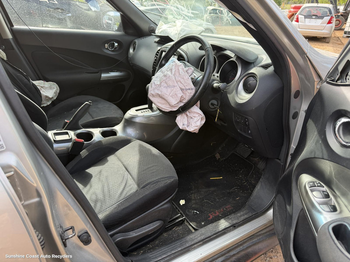 2010-2019 Nissan Juke Carpet
