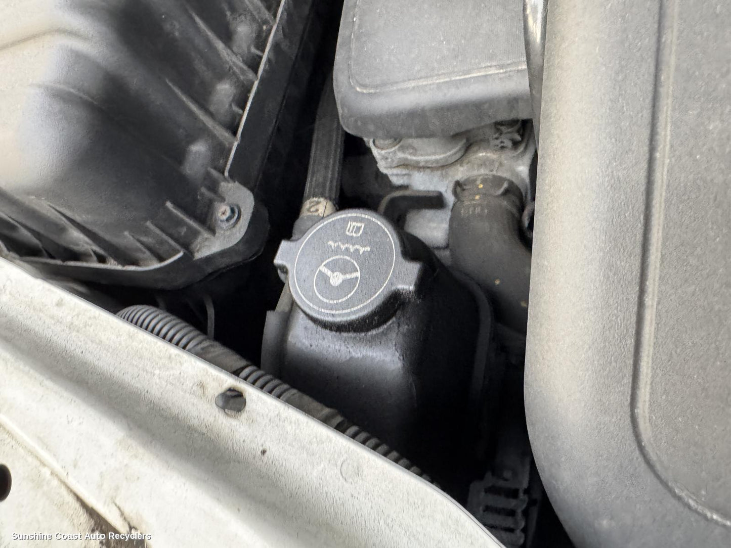 2013 Holden Captiva P S Reservoir