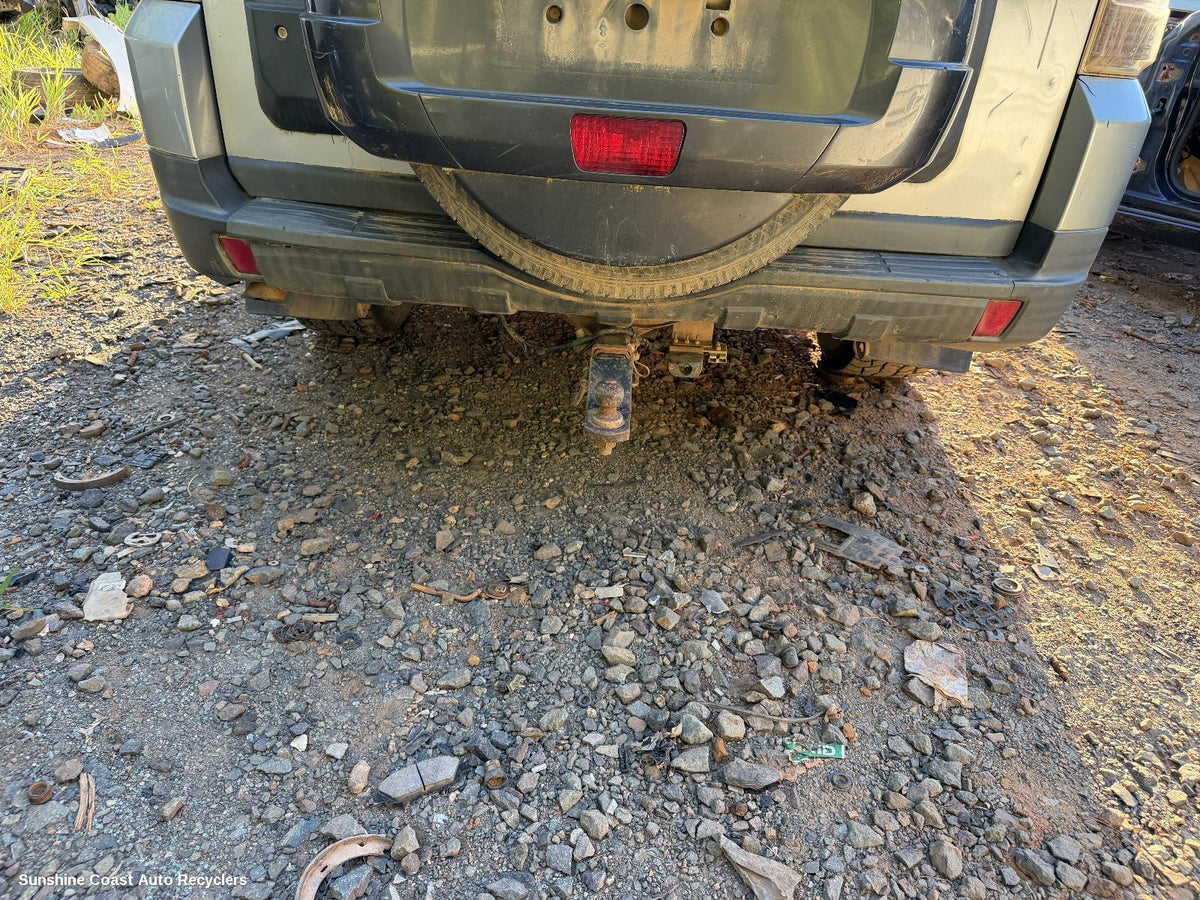 2006-2021 Mitsubishi Pajero Right Taillight