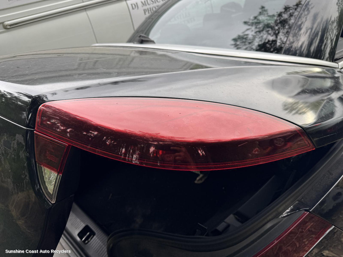 2011 Renault Megane Rear Garnish