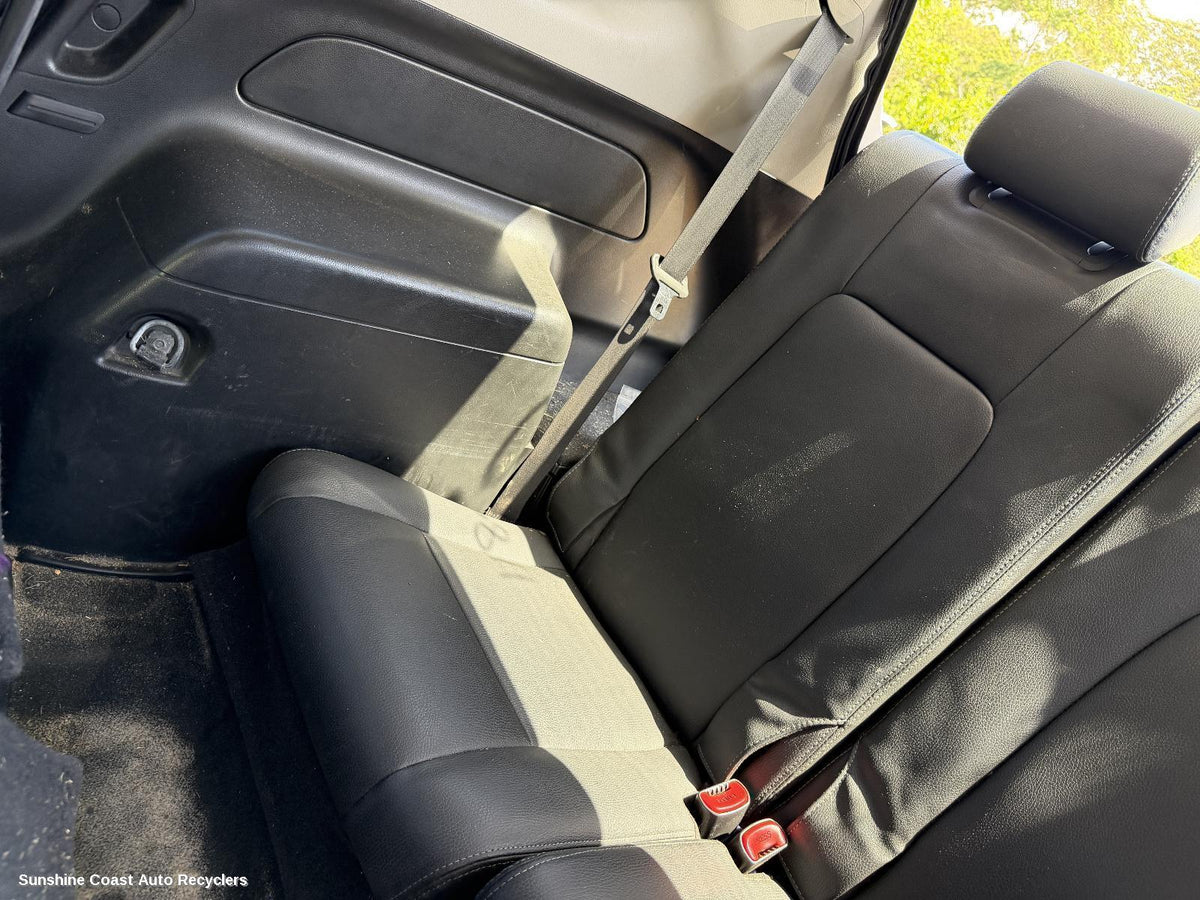 2011-2018 Holden Captiva 3rd Seat