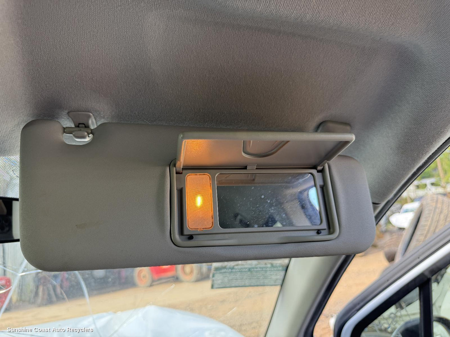 2017 Suzuki S-cross Sunvisor