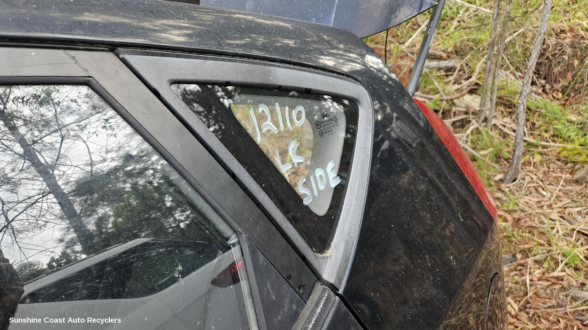 2007-2012 Hyundai I30 Left Rear Side Glass