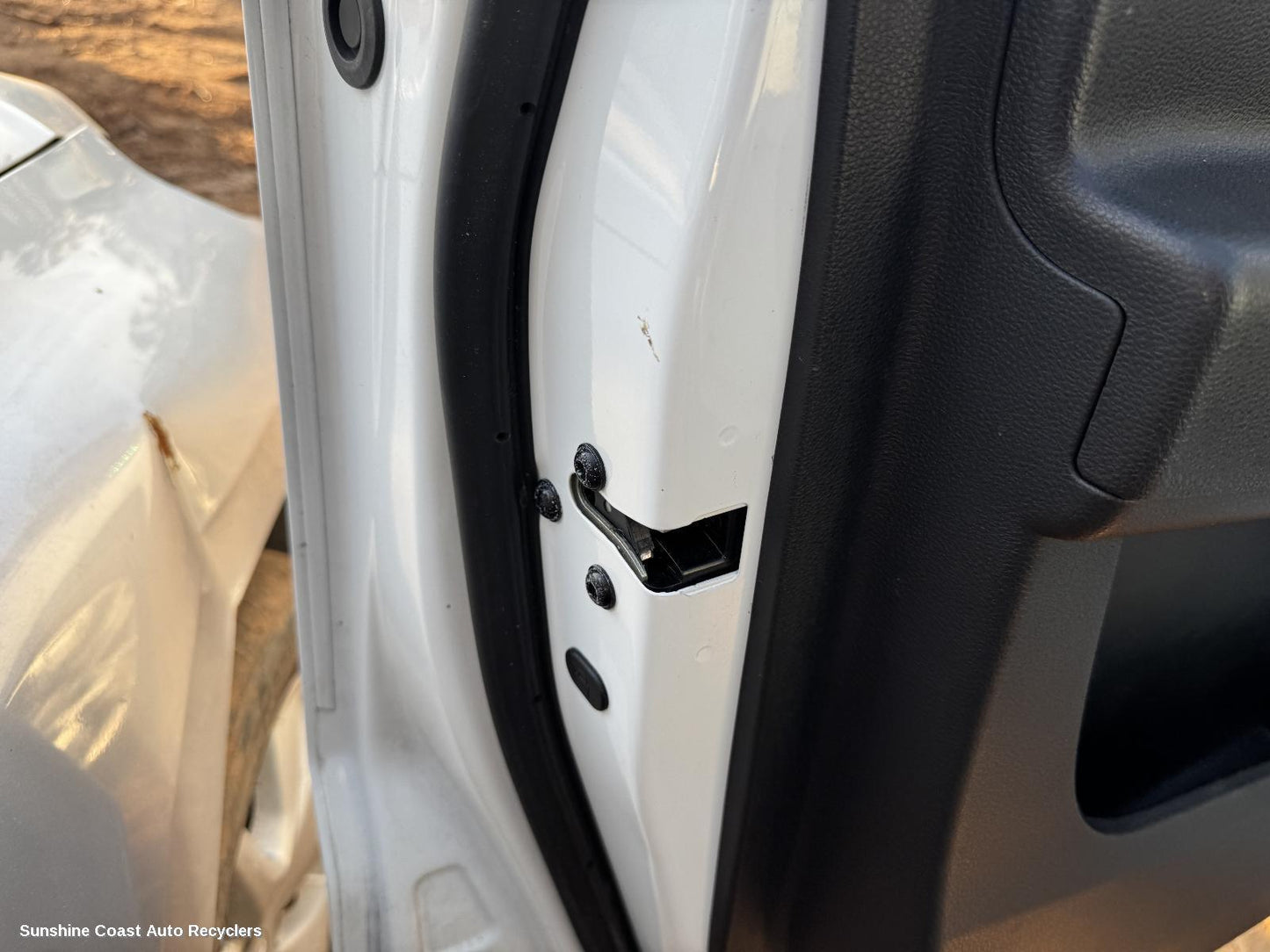 2017-2025 Ldv T60 Door Boot Gate Lock