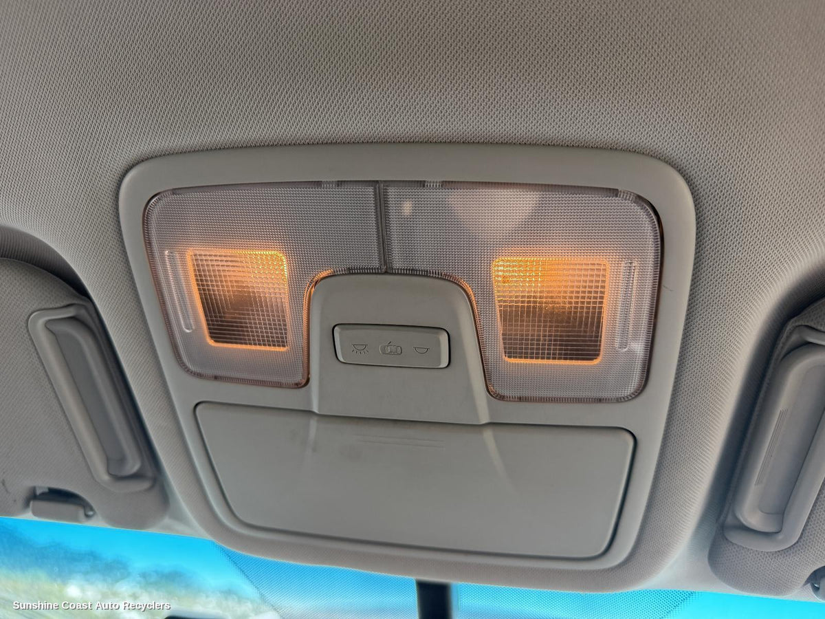 2009-2016 Hyundai Ix35 Courtesy Light