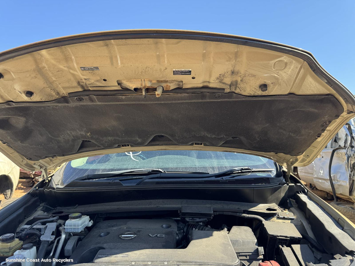 2013-2016 Nissan Pathfinder Bonnet