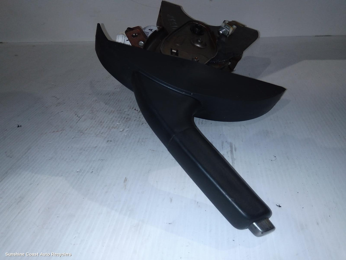 2011 Nissan Dualis Handbrake Lever