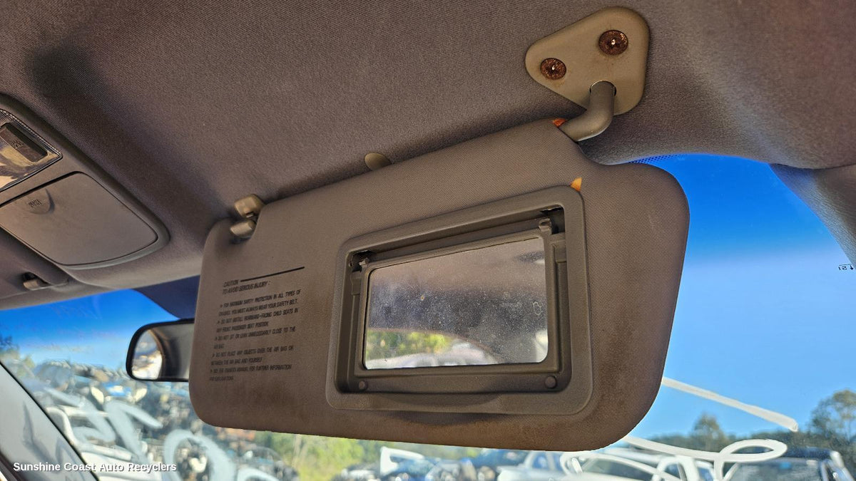 2000-2003 Hyundai Elantra Sunvisor