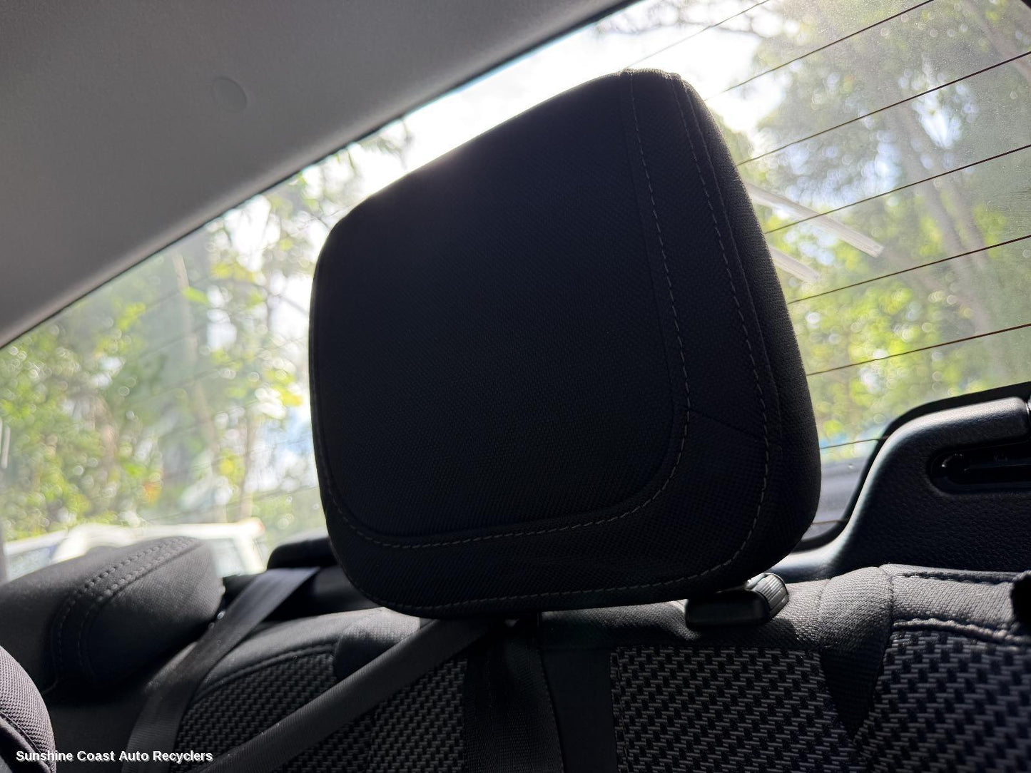 2020-2026 Mazda Bt50 Headrest