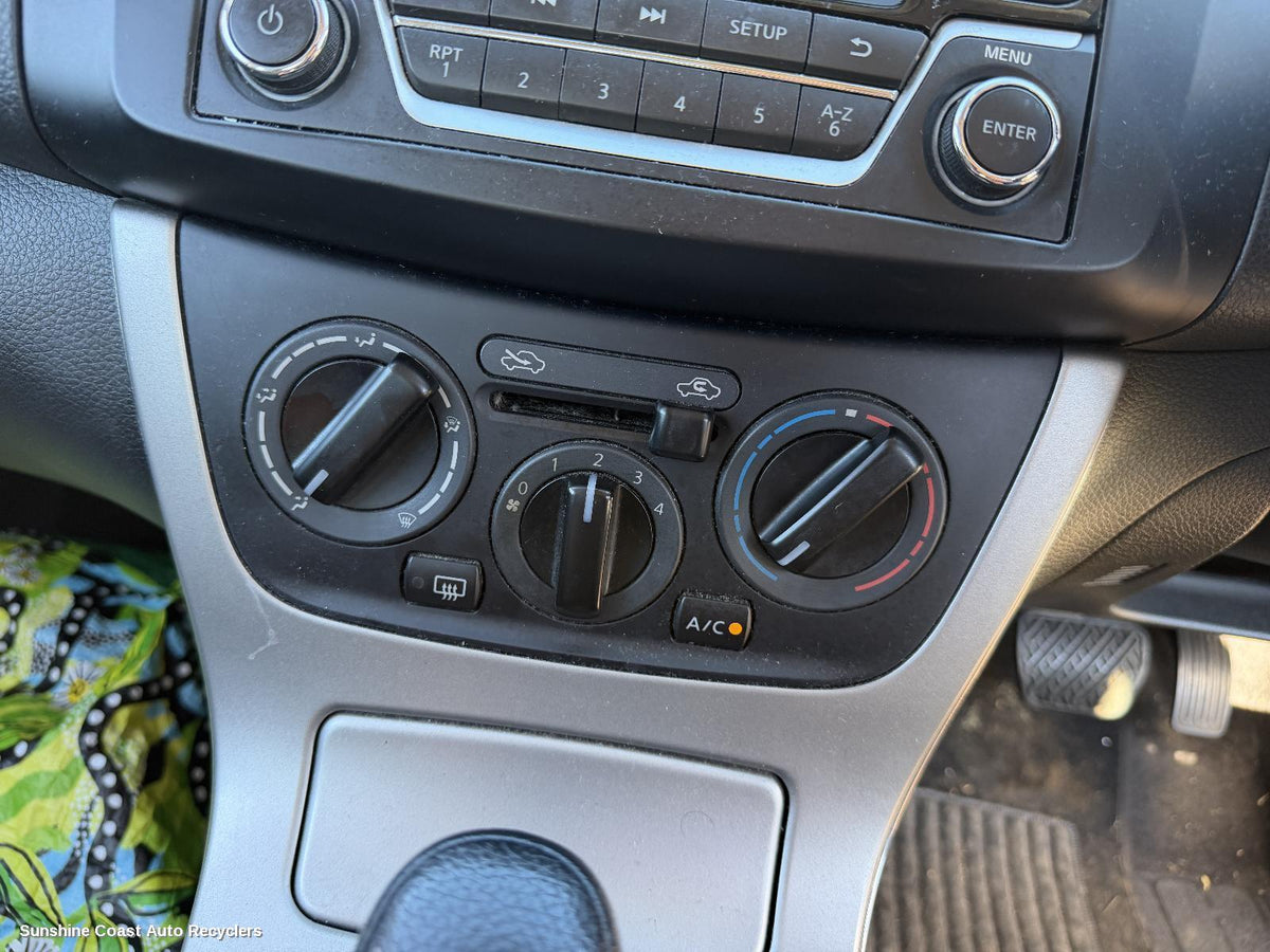 2012-2017 Nissan Pulsar Heater Ac Controls