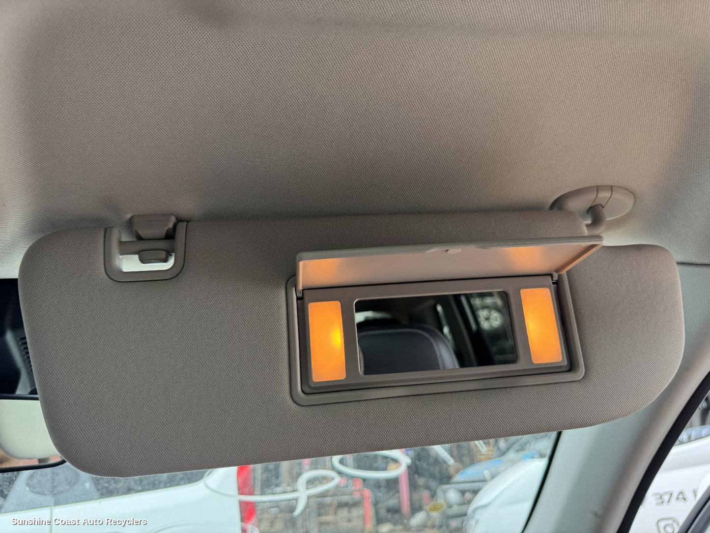 2022 Ldv D90 Sunvisor