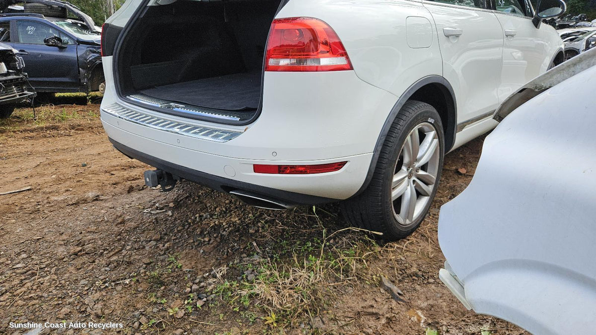 2010-2018 Volkswagen Touareg Rear Bumper